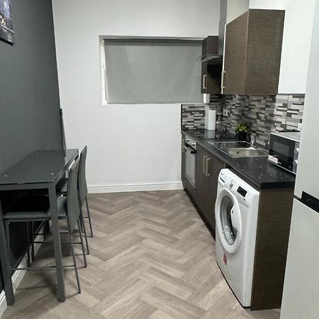 1 Bedroom Kitchen Flat Nottingham Exterior foto